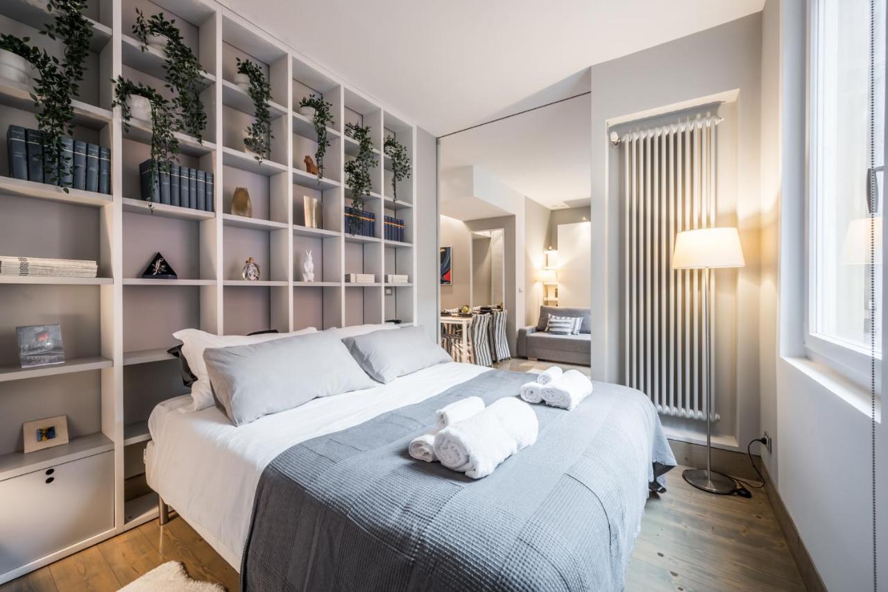 Ab Plus - Via Santo Stefano 74 Bologna Exteriör bild